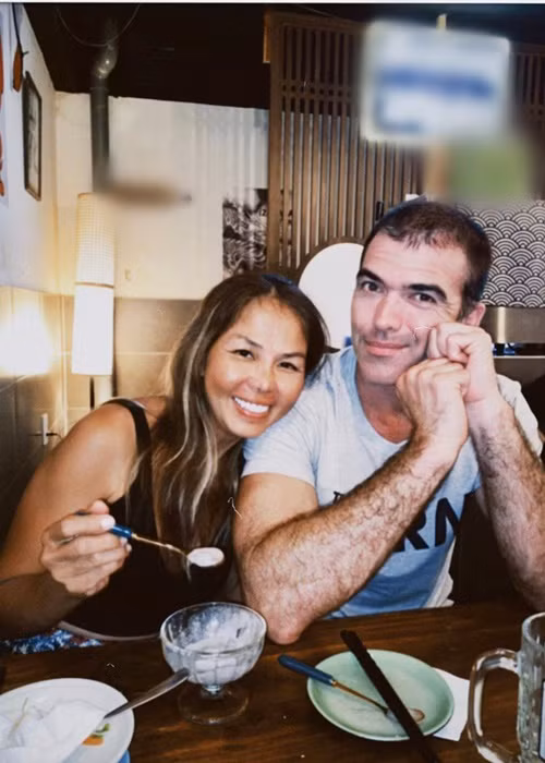 Thúy Uyên không phải lo giữ chồng bởi anh đi làm xong về nhà ngay, không màng ra ngoài vui chơi, ngày 3 bữa đều ăn ở nhà.