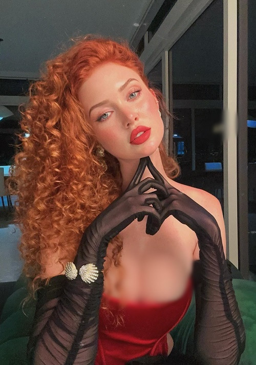 Angelina ngày càng có nhiều người hâm mộ.