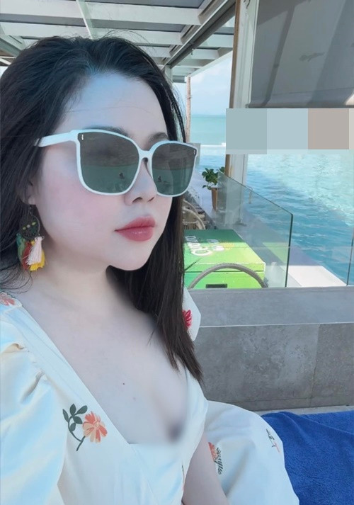 Có người mới sau 9 tháng ly hôn, Trương Phương bị antifan soi mói. Ảnh: FB Trương Phương.