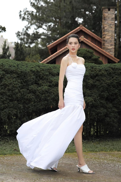 Bà mẹ một con có thể cân mọi phong cách thời trang. Ảnh: FB Quỳnh Lương.