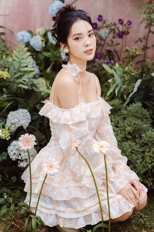 Nhiều người mong chờ đám cưới của Quỳnh Lương và Tiến Phát. Ảnh: FB Quỳnh Lương.