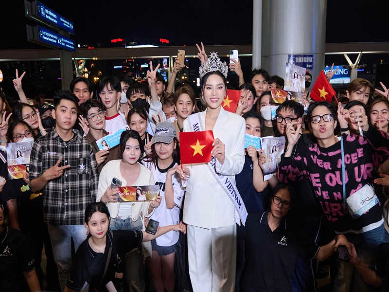 Tối ngày 28/10, Hoa hậu Kỳ Duyên chính thức khởi hành đến Mexico tham gia cuộc thi Miss Universe 2024. Ảnh: Fanpage Miss Universe Vietnam.