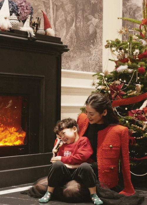 Con trai Tú Anh "sinh ra đã ngậm thìa vàng". Ảnh: Instagram Tú Anh.