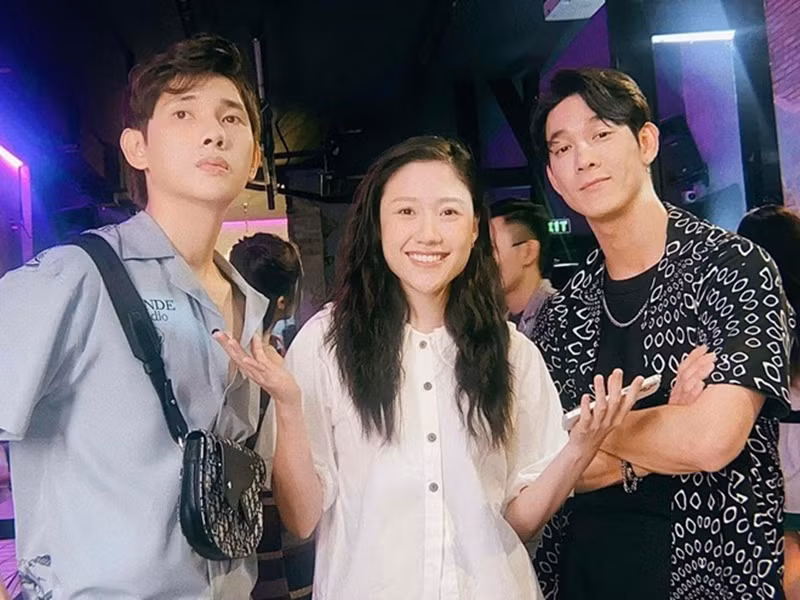 Quỳnh Lý cũng góp mặt trong phim Nhà bà Nữ và từng được đẩy thuyền với Uyển Ân. Ảnh: Người Đưa Tin.