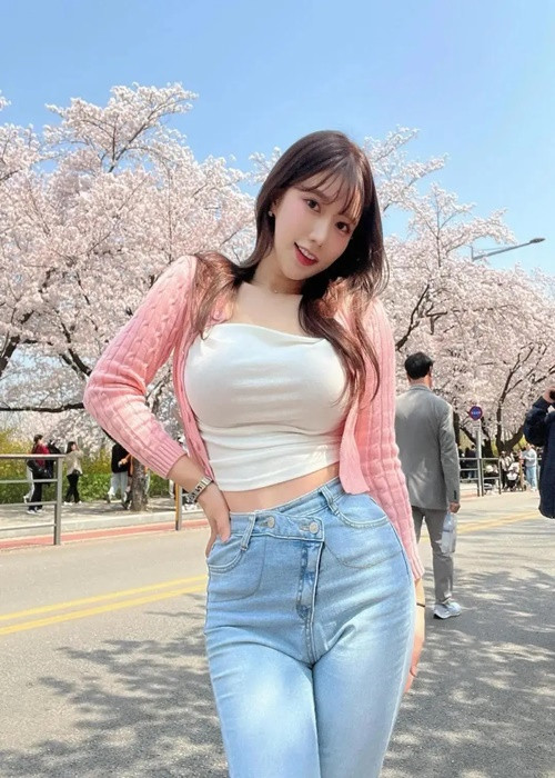 Eun Young không hé lộ về chuyện tình cảm. Ảnh: Sohu.