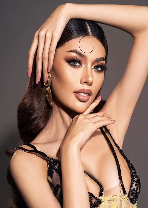 Với loạt thành tích hiện tại, đại diện Indonesia là một trong những thí sinh mạnh ở cuộc thi Miss Grand International 2024. Ảnh: Instagram Nova Liana.