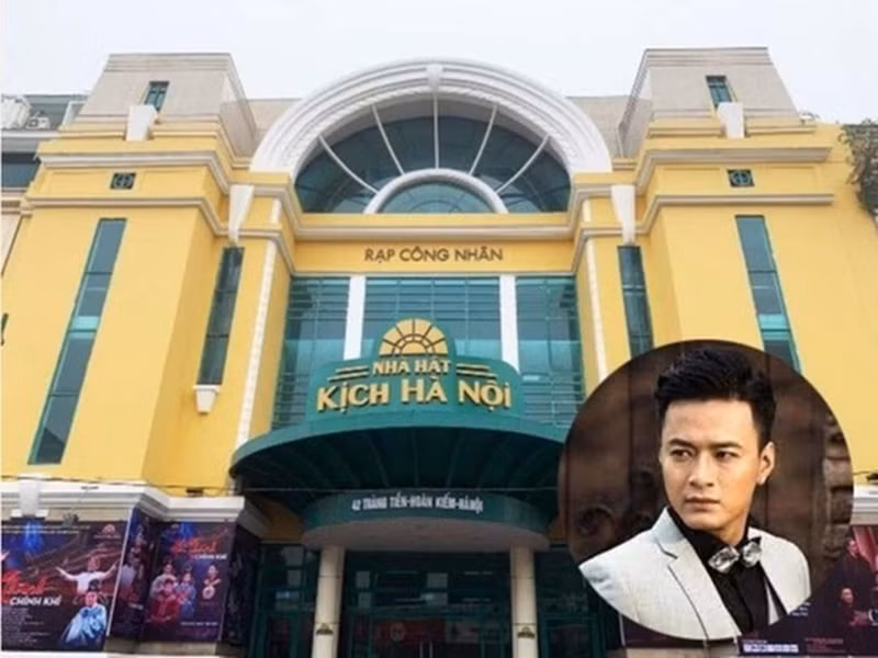 Tháng 12/2023, NSND Trung Hiếu - Giám đốc Nhà hát Kịch Hà Nội chia sẻ trên Tiền Phong, Hồng Đăng nghỉ việc tại nhà hát từ lâu. Ảnh: Tiền Phong.