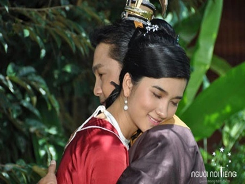 Năm 2010, Kim Tuyến và Lý Hùng đóng chung phim Về đất Thăng Long. Ảnh: Người Nổi Tiếng.