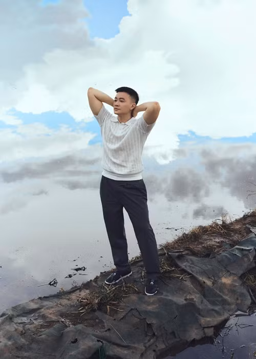 Trong khi Hà Tăng là mẹ ba con thì Lương Mạnh Hải vẫn độc thân. Ảnh: FB Lương Mạnh Hải.