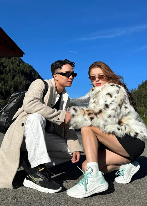 Ngoài hoạt động nghệ thuật, vợ Duy Nam còn kinh doanh.