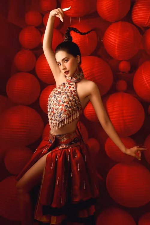 Người đẹp sinh năm 1998 không cần tình cũ chu cấp cho con gái chung.