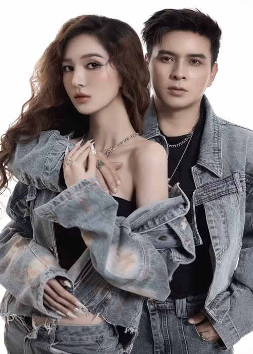 Tháng 4/2024, Hồ Quang Hiếu - Tuệ Như rời ghế Chủ tịch và Phó chủ tịch công ty mỹ phẩm sau vài tháng vì có những kế hoạch riêng trong tương lai. Ảnh: FB Hồ Quang Hiếu.