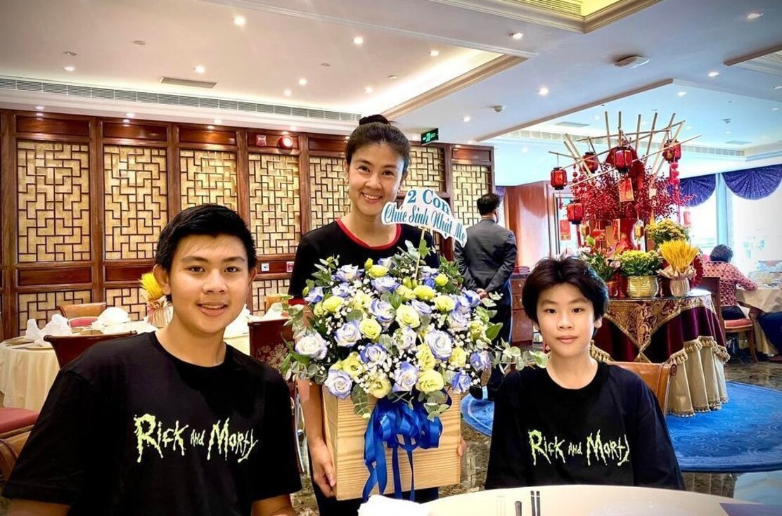 Đầu năm, Phước Sang trải qua cơn đột quỵ lần thứ ba. Trong giai đoạn khó khăn, Đô La đã chăm sóc cho bố từ bữa ăn đến giấc ngủ và việc vệ sinh cá nhân. Tấm lòng hiếu thảo của con trai đã trở thành nguồn động lực giúp ông vượt qua thử thách này.