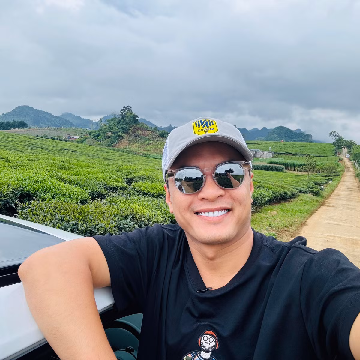 Bản thân Hồng Đăng từng ám chỉ dừng hoạt động showbiz sau lùm xùm. Ảnh: FB Hồng Đăng.