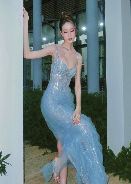 Đến nay, cô không còn quan tâm đến những ý kiến trái chiều về sắc vóc.