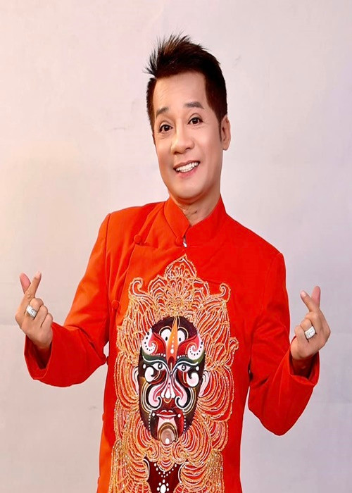 Nghệ sĩ Minh Nhí tốt nghiệp loại giỏi khoa đạo diễn trường Đại học Sân khấu Điện ảnh. Ảnh: FB Minh Nhí.