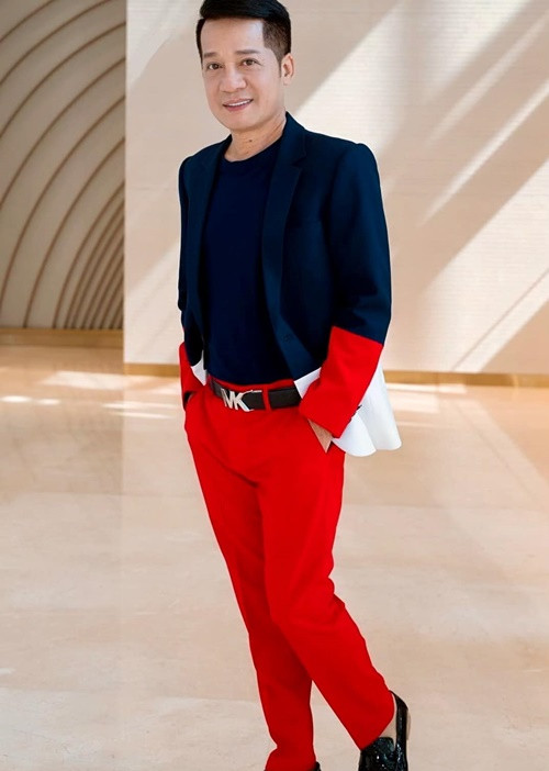 Tuy nhiên, ngày đó, Minh Nhí tiêu xài phung phí, có tối tiêu hết 10 triệu. Ảnh: FB Minh Nhí.