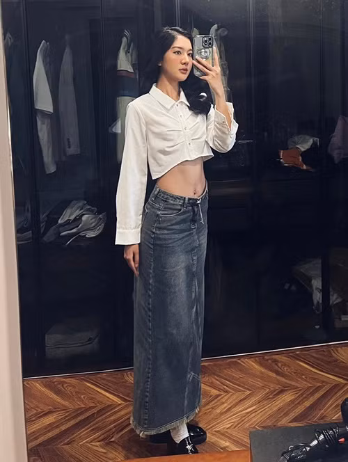 Sau khi kết hôn, vợ trẻ của Hồ Quang Hiếu tập trung chăm sóc gia đình và kế hoạch sinh con. Vì vậy, cô ít đi diễn thời trang. Ảnh: FB Tuệ Như.