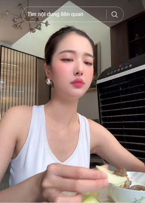 Tuệ Như tự lên thực đơn ăn uống lành mạnh cho hai vợ chồng. Ảnh: TikTok Tuệ Như.