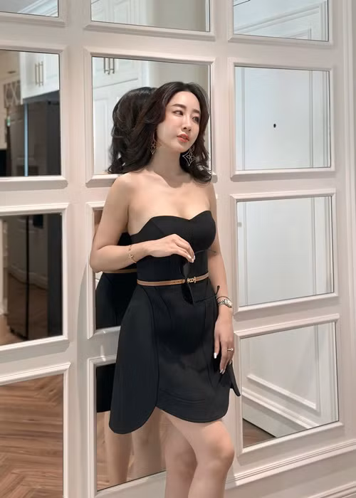 Thùy Anh hiện tại vừa hoạt động nghệ thuật vừa làm CEO. Ảnh: FB Thùy Anh.