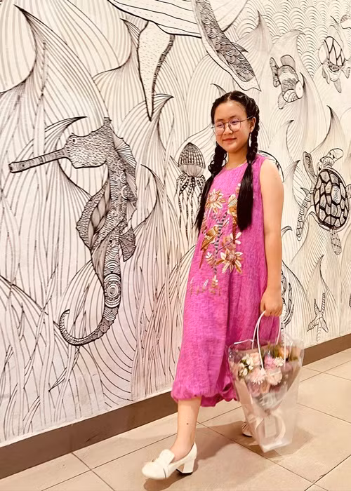 Nhiều khán giả đặt kỳ vọng sự nghiệp diễn xuất của Ngân Chi sẽ ngày càng tỏa sáng.