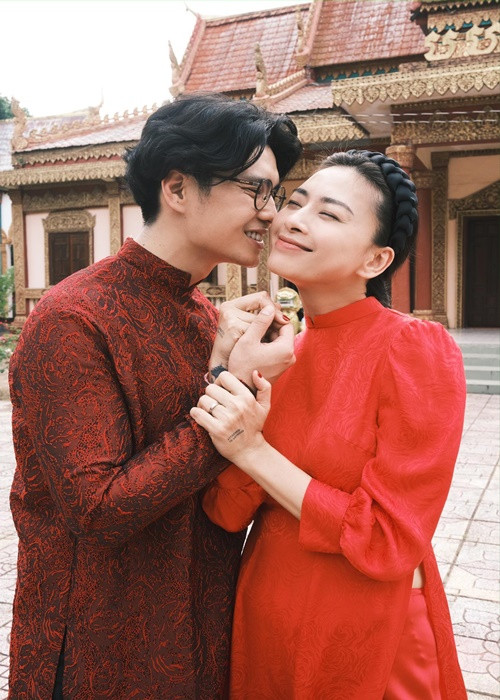 Huy Trần chia sẻ, vợ là người bạn đồng hành quan trọng và không thể thiếu với anh. Ảnh: FB Huy Trần.