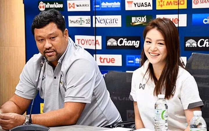 Cô là người rất có uy tín và tầm ảnh hưởng, được BHL cũng như các cầu thủ trong đội nể trọng.