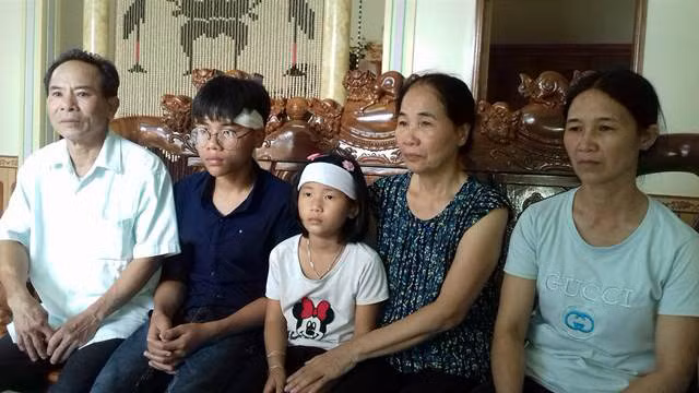 Ghen tuong, chong dung dao giet vo roi tu tu