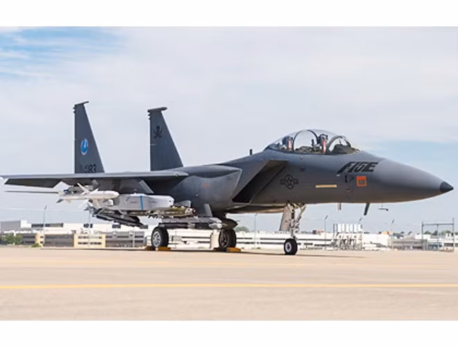 Nếu không quân Hàn Quốc tấn công Triều Tiên thì F-15K và tên lửa Taurus KEPD 350 sẽ là lực lượng xung trận đầu tiên.