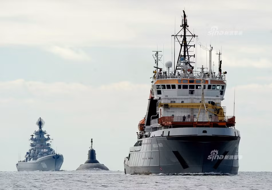Nga và Trung Quốc đã tham gia tập trận chung cùng nhau suốt một thập kỷ gần đây, hải quân hai nước bắt đầu tập trận cùng nhau từ năm 2012 và đây là lần đầu tiên Hải quân Trung Quốc tập trận ở vùng biển Baltic. Nguồn ảnh: Sina.