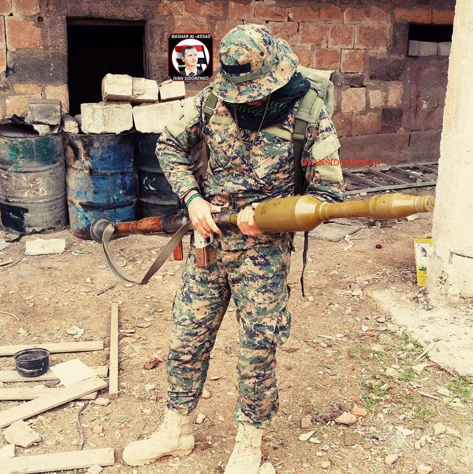 PG-7VR có hai “đầu đạn”: 64mm và 105mm. Khi chạm vào mục tiêu, “đầu đạn” thứ nhất bắt đầu phát nổ trong các khối giáp "phản ứng" và sau một khoảng thời gian ngắn, quả đạn chính được phát nổ.