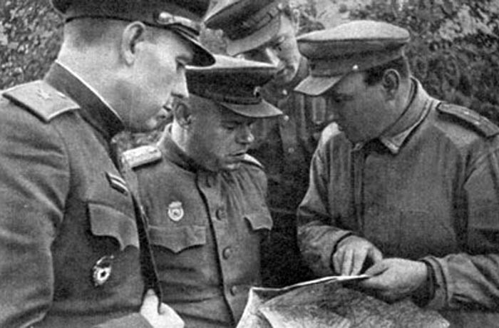 Pavel Rybalko chỉ bắt đầu chiến đấu thực sự vào năm 1943. Vào tháng 1, TĐQ của ông, hoạt động như một phần của phương diện quân (PDQ) Voronezh, tham gia vào chiến dịch tấn công Ostrogozhsk-Rossosh, chiến dịch tấn công Kharkov và các hoạt động phòng thủ Kharkov.