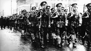 Pavel Semyonovich Rybalko tham gia Chiến tranh Thế giới thứ 1, gia nhập Hồng quân từ 1917. Pavel Rybalko đã tham gia tích cực vào cuộc nội chiến, chiến đấu với quân của Denikin ở Kuban, quân của Wrangel ở Bắc Tavria và tham gia vào việc thanh lọc lãnh thổ Ukraine khỏi các băng đảng của Makhno.