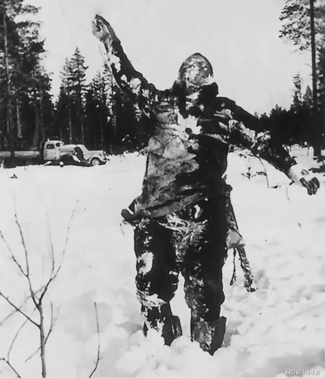 Chỉ trong 5 ngày, binh lính của hai sư đoàn Liên Xô đã bị quét sạch hoàn toàn, một số bị giết bởi đạn và một số bị chết cóng bởi lạnh. Thi thể của những binh sĩ tử trận này trực tiếp bị đóng băng, có một số được dùng làm mốc chỉ đường do không thể được di chuyển hoặc chôn cất.