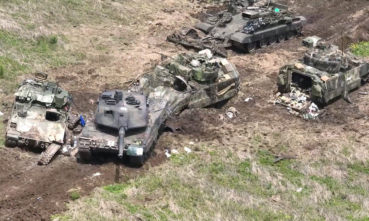 Cach Nga “hoa giai” nhung vu khi hien dai tu phuong Tay-Hinh-3