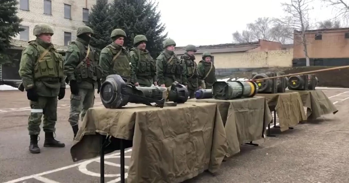 Cach Nga “hoa giai” nhung vu khi hien dai tu phuong Tay-Hinh-2