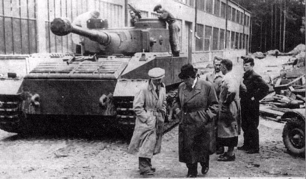 Tóm lại, lý do chung khiến Tiger Porsche không được đưa vào dây chuyền sản xuất bởi nhiều nguyên do: Tốc độ không đạt; Quá dễ hỏng, cần phải bảo trì liên tục; Hệ thống truyền động và hệ thống lái quá phức tạp. Cùng với sự sụp đổ của Đức Quốc xã, chiếc xe tăng này cũng đã chìm vào quá khứ.