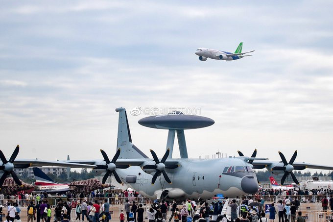 Biến thể KJ-500A nâng cao đã được công bố tại Airshow China 2022 ở Chu Hải vào tháng 11 và có những cải tiến đáng kể đối với hệ thống điện tử hàng không. Một số nguồn tin cho biết biến thể này đã bắt đầu được đưa vào sử dụng từ năm 2020, điều này cho thấy việc sản xuất có thể bắt đầu vào năm 2018 khi dây chuyền sản xuất được mở rộng.