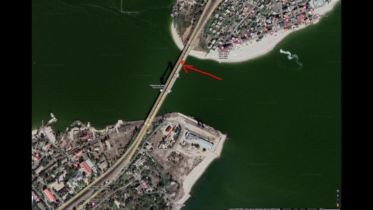 Các chuyên gia quân sự chỉ ra rằng đây là lần đầu tiên quân đội Nga lộ diện sử dụng loại vũ khí này. Yevgeny Poddubny, một phóng viên quân sự của Hãng phát thanh quốc gia Nga, cũng đăng: "Gần một năm sau khi bắt đầu chiến dịch quân sự đặc biệt chúng tôi đã sử dụng thuyền không người lái trên biển".