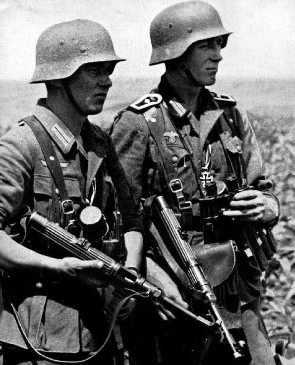 Tuy nhiên, tất cả những thiếu sót này trông không đáng kể so với nền tảng thành công chung của súng, đáp ứng tất cả các yêu cầu của vũ khí sản xuất hàng loạt - tin cậy, đơn giản và chi phí sản xuất thấp (còn nữa)