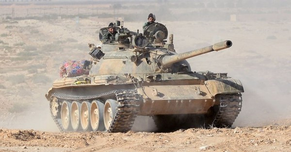 T-54/55 vẫn là loại xe tăng được sử dụng rộng rãi nhất trên thế giới mặc dù đã được Nga cho ngừng hoạt động từ lâu, loại xe tăng này đã hoạt động mạnh trở lại trong thập kỷ qua với các nỗ lực chống nổi dậy của Syria, nơi các mẫu xe này đã được Triều Tiên nâng cấp bao gồm cả máy đo xa laser.