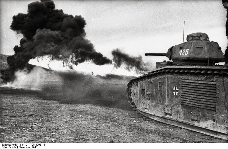 Số phận của những chiếc xe tăng Char B1 trong tay người Đức - Hình 2 So phan cua nhung chiec xe tang Char B1 trong tay nguoi Duc-Hinh-2
