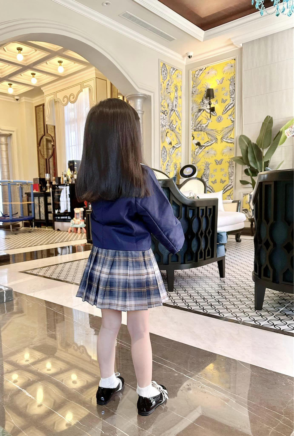 Nhìn qua loạt quần áo mà Bing Bing sở hữu đủ hiểu cuộc sống trong nhung lụa từ bé của các con Di Băng.