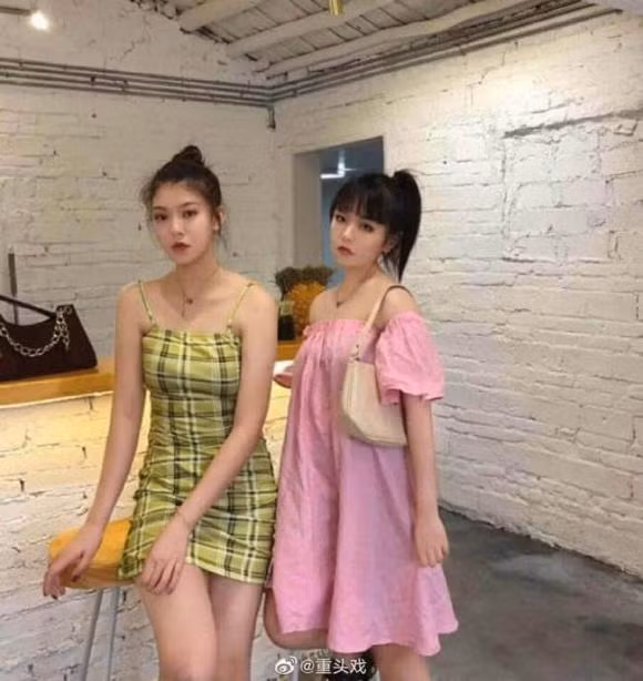 Hoi con gai song ao va loat anh boc me su that dang sau