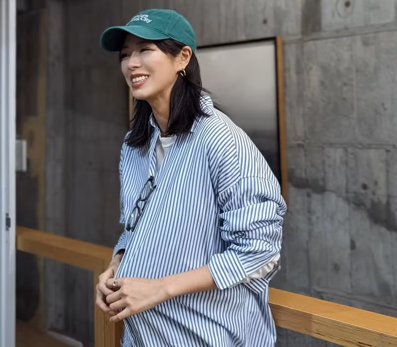 Chiều cao ưu thế từ việc đam mê bơi lội cùng với những đường cong quyến rũ đã giúp Minami trở thành một gương mặt đại diện cho nhiều tạp chí thời trang.