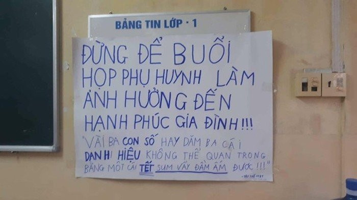 Việc họp phụ huynh cuối năm luôn là sự ám ảnh với nhiều cô cậu học trò, Không khí nhiều gia đình thậm chí trầm lắng, trùng xuống nhiều ngày; bố mẹ cãi nhau; con cái ăn đòn; những bữa cơm mất ngon cũng chỉ vì nó.