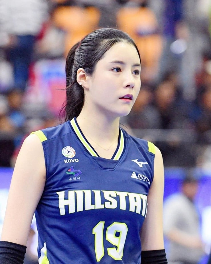 Don tim truoc nhan sac cua hot girl bong chuyen xu kim chi