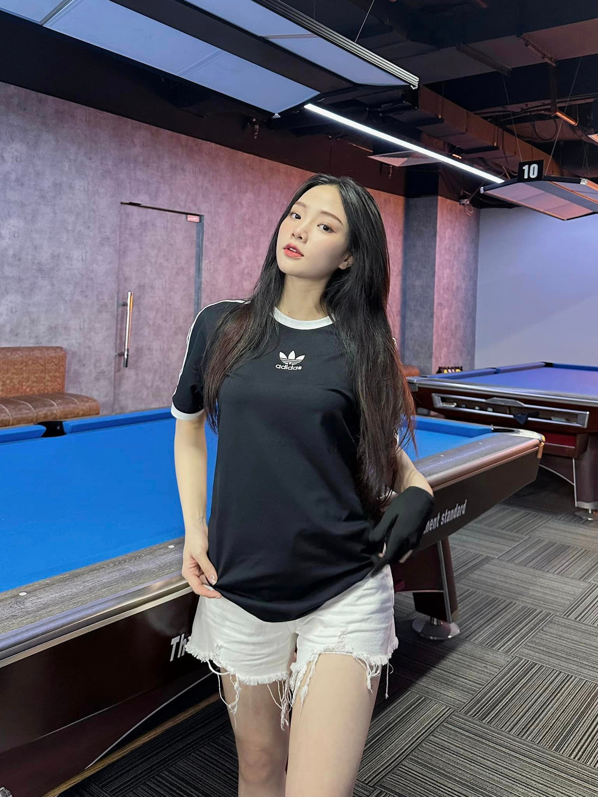 Gái xinh sinh năm 2002 này theo học ngành Marketing của trường Đại học Thăng Long, Hà Nội.