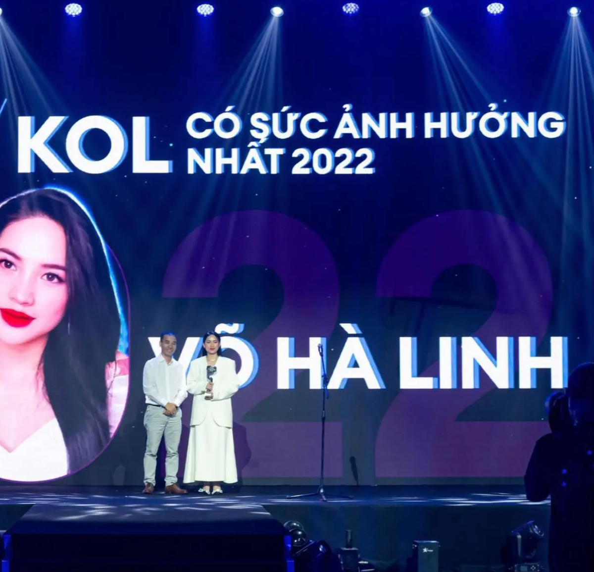 Đoạn clip sau khi được đăng tải đã thu hút rất nhiều sự chú ý của cộng đồng mạng.