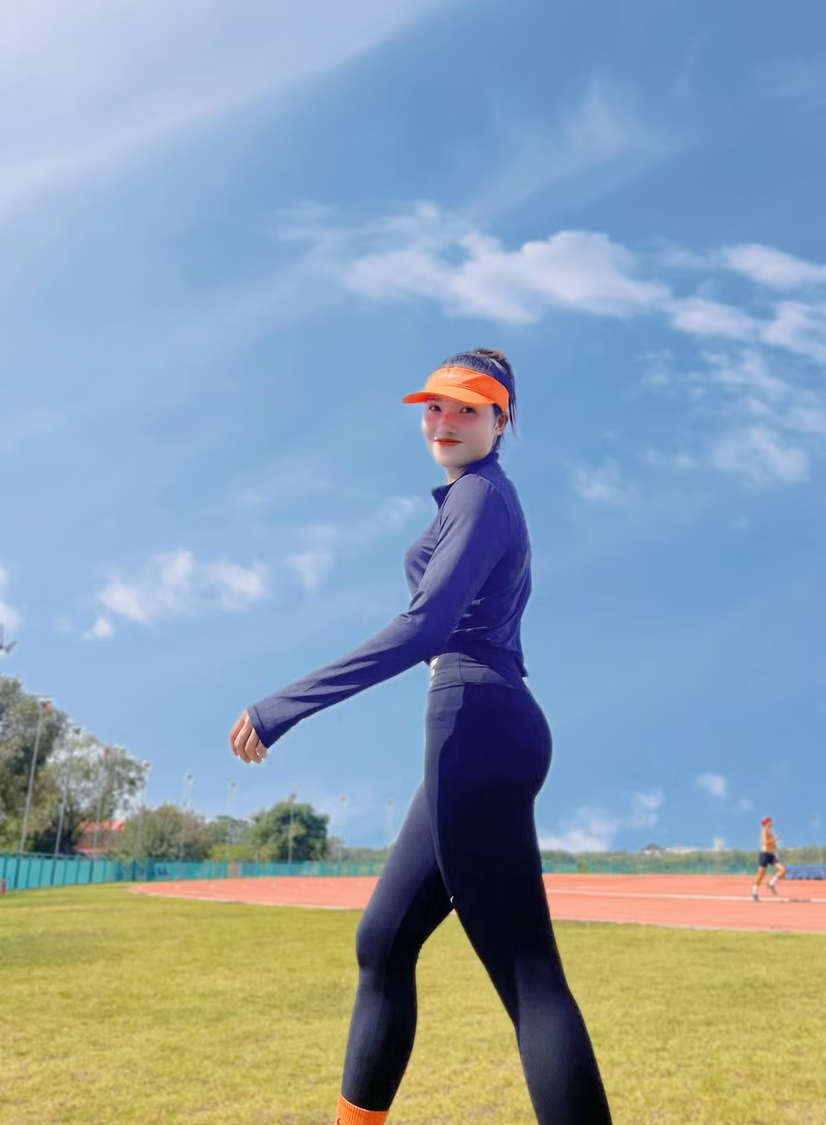 Trong một chia sẻ trước đó, Linh Na cho biết vào năm 2020, cô từng phải vật lộn với chấn thương và phải phẫu thuật.